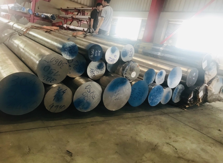 LÁP TRÒN ĐẶC 304- PHI 300|STAINLESS STEEL 304 ROUND BAR , Diameter 300mm