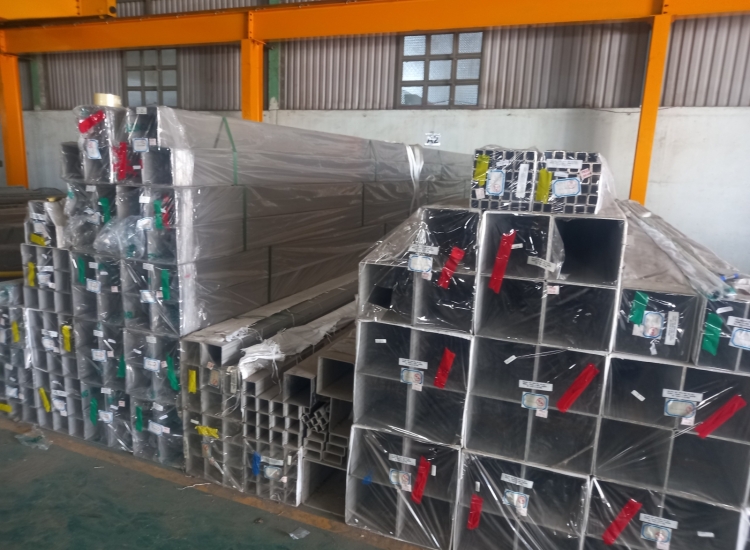 HỘP VUÔNG INOX 304/316 - 150 x 150 x 6.0MM