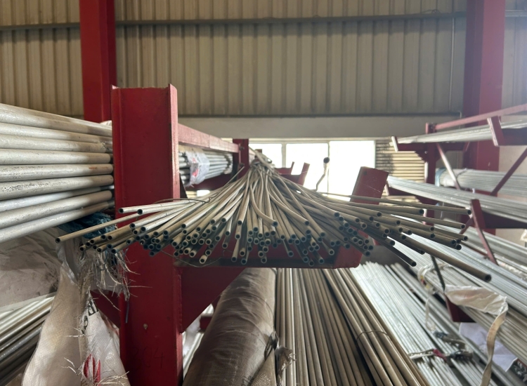 ỐNG ĐÚC INOX PHI 8 - MÁC THÉP 304/316/310S