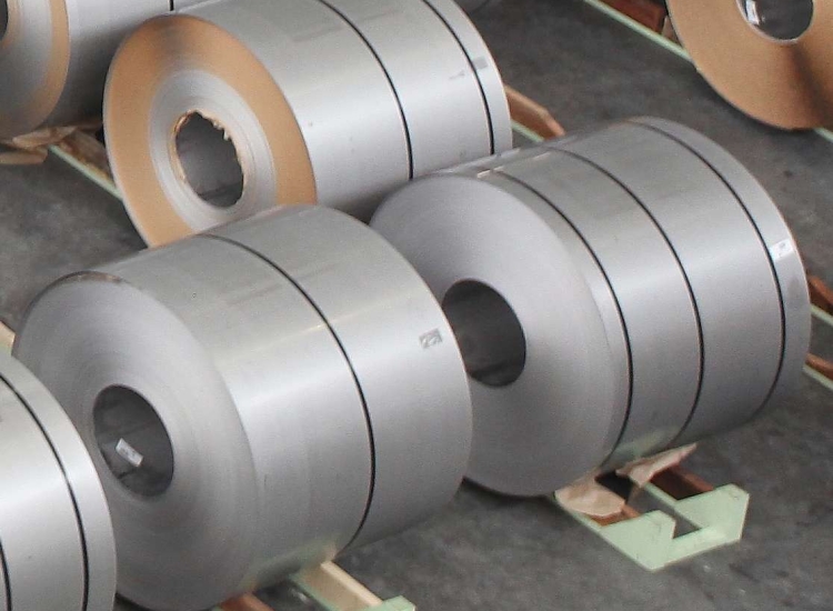 CUỘN INOX CÁN NÓNG 304