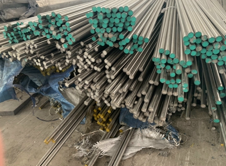 LÁP TRÒN ĐẶC 304- PHI 5|STAINLESS STEEL 304 ROUND BAR , Diameter 5mm