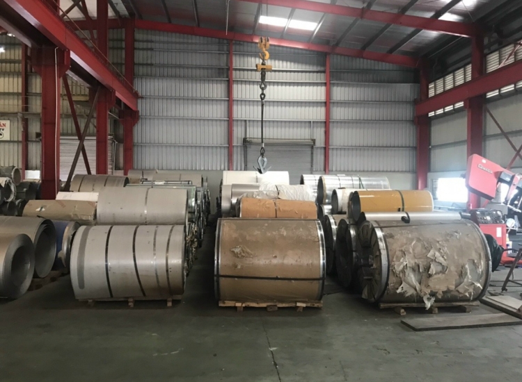 TÔN CUỘN MẠ KẼM HÒA PHÁT,POSCO,NAM KIM ,HOA SEN,ĐÔNG Á,VINA ONE, NAM KIM,HÀNG NHẬP KHẨU GIÁ MỚI NHẤT.