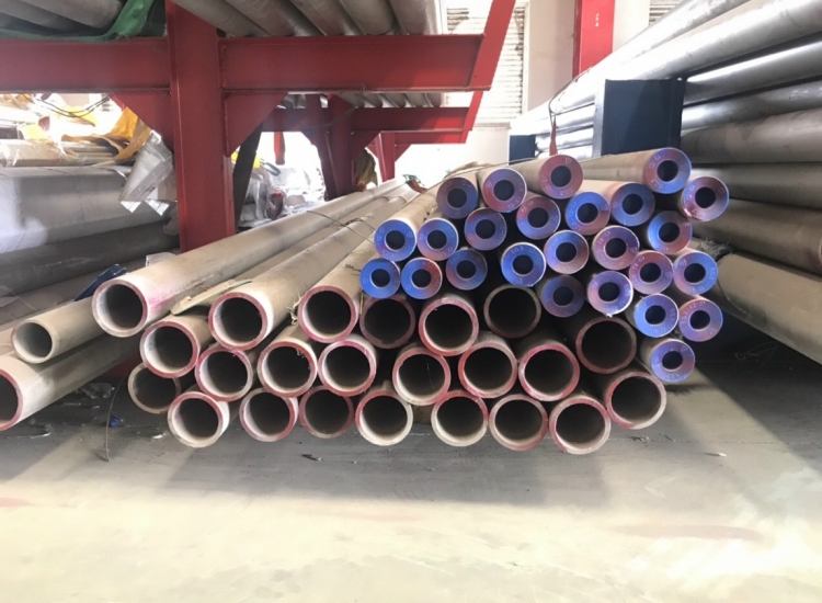 ỐNG ĐÚC INOX DN 10 PHI 17.15 - MÁC THÉP 304/316/310S