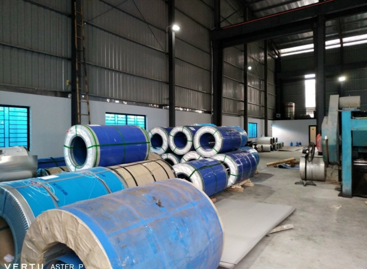 CUỘN INOX CÁN NGUỘI 304