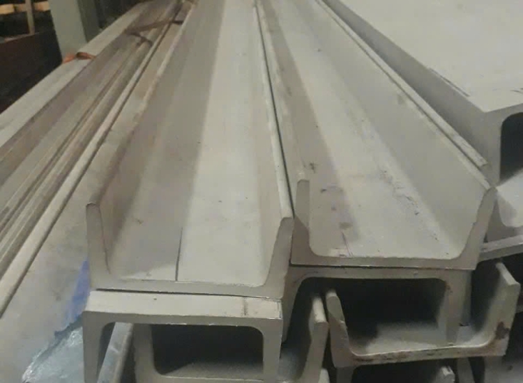 U ĐÚC INOX 304 - 150 x 75 x 6.0 x 6M