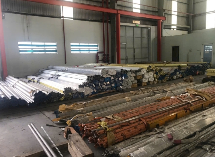 LÁP TRÒN ĐẶC 316- PHI 130|STAINLESS STEEL 316 ROUND BAR , Diameter 130mm